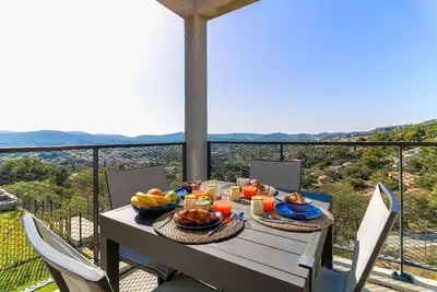 Image de Cocon nature  et  lagon à Bormes par SELECTsoHOME