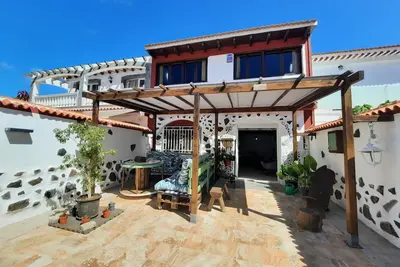 Image de Casa Para Disfrutar y Desconectar con la Familia, Teniéndolo Todo muy Cercano