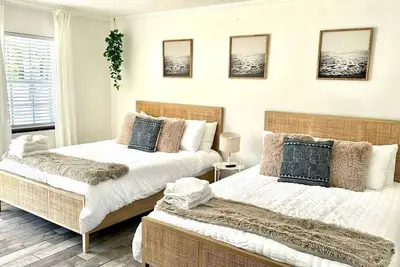 Image de Stylish 2q beds Studio apt with Shared Pool 03