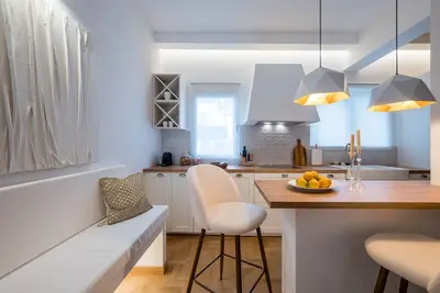 Image de Zelda - An Urban Oasis