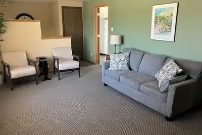 Image de Entire Upper Floor