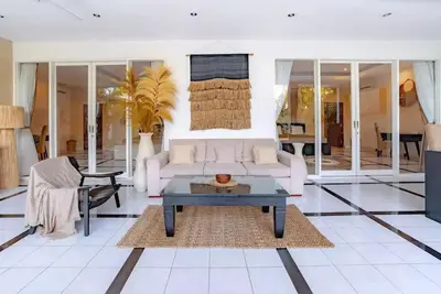 Image de Quiet, Spacious Tropical Villa with Pool in Canggu\n