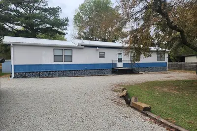 Image de Quiet Retreat. 5 Minutes to the Marina and Boat Ramp and Pet Friendly!