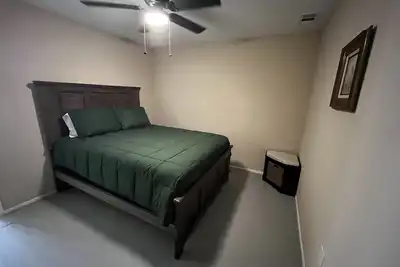 Image de Room #5, sleeps 2 located just 20 mins from the heart of downtown Waxahachie.