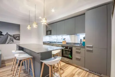 Image de 1er étage, balcon, parking, télévision, 46m², Morzine