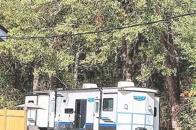 Image de Not so Tiny Camper\nFor The Working Class\nMTR 28+Nights\nPer Diem Saver