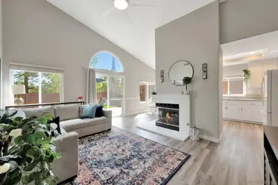 Image de Tranquil Retreat - Charming 3-Bed 2-Bath Single Story Home - Scenic Escondido