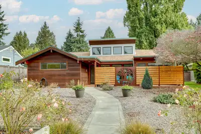 Image de Beautiful Seattle Home w/ Patio ~ 9 Mi to Downtown