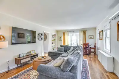 Image de Lovely Westerley Home w/ Yard & Grill!