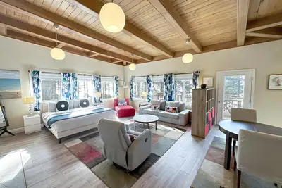 Image de New Listing! Ocean Front, Sunrise & Sunset at Oregon House, Stairs to the Beach!