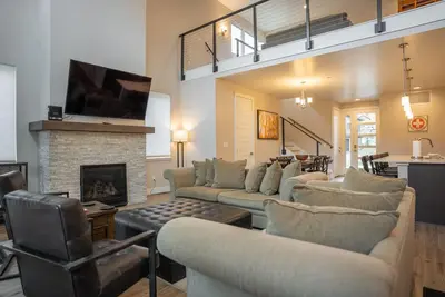 Image de Spacious 3-Bedroom Townhome with Mountain Views at Purgatory Resort