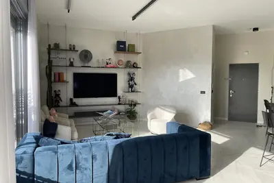 Image de Penthouse for rent in Givatayim city  200 meter with huge outdoor & private pool