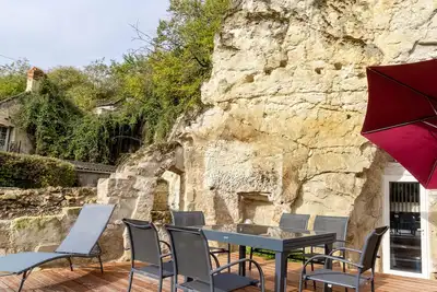 Image de Gîte troglodyte unique avec jacuzzi, billard et jardin, près de Doué La Fontaine et Saumur