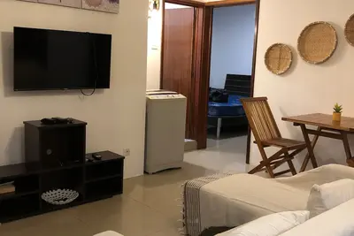 Image de Cozy Apartment! 1 minute walk to the beach.