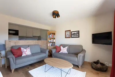 Image de Newly Refurbished Quiet Apartment in Verbier