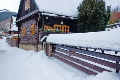 Image de Traditional cozy cottage in Tatras w/firepit, super close to great hiking trails