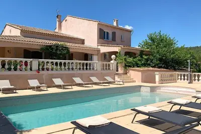 Image de La Villa Des Ames Liees-villa d'exception avec grande piscine et jardin arboré