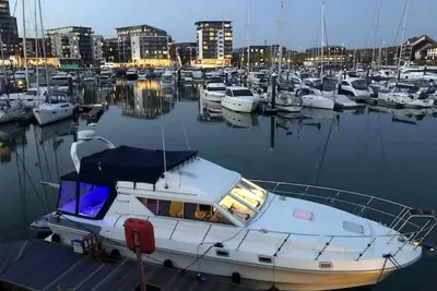 40 foot luxury yacht on 5* Ocean Village Marina