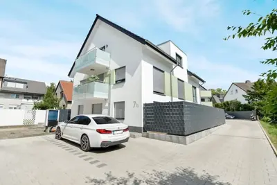 Image de Moderne & Elegante Terrassenwohnung Wifi Tv