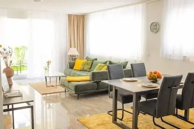 Image de 2-bedroom apartment, new building, 72 sqm, parking, elevator
