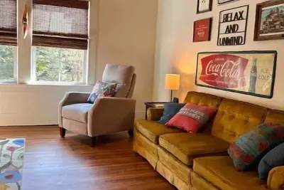 Image de Waverly B&B- Entire Top Floor