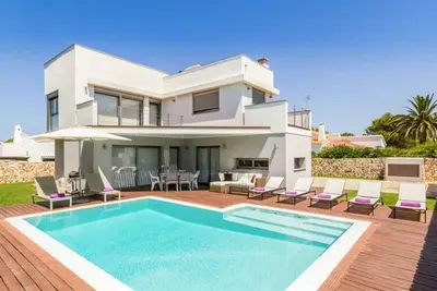 Villa Colom