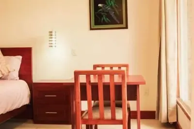Image de 1 Apartamento Habitación Ideal Para Pareja, con una Excelente Vista al Jardín