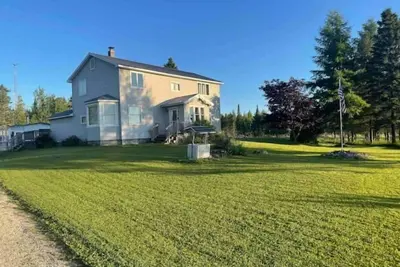 Image de Farm house on 80 acres bring your horse too