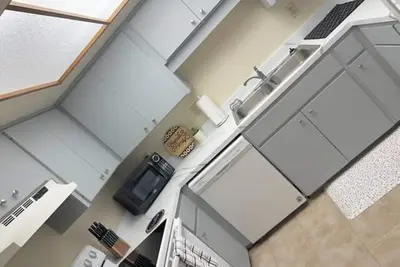 Amazing 3 Bedroom Across From Uf\n