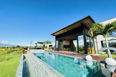 Image de Akanachi Luxury Home - Piscina y Jacuzzi Privado en el eje Cafetero Colombiano
