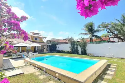 Image de Linda Casa De Temporada Em Praia De Vilas Do Atlântico 5/4 Com Piscina