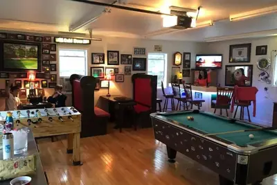 Image de Chaut. Lake & Comedy Center Guesthouse