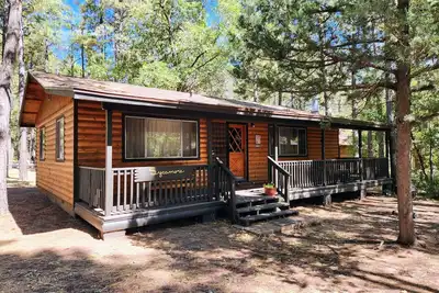 Image de Sycamore Cabin at Lazy Oaks Resort