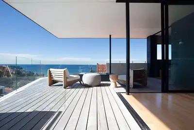 Image de Luxury Beach House Overlooking Bronte Beach