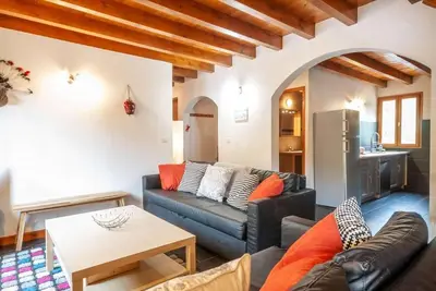 Image de 1er étage, balcon, parking, télévision, 94m², Morzine