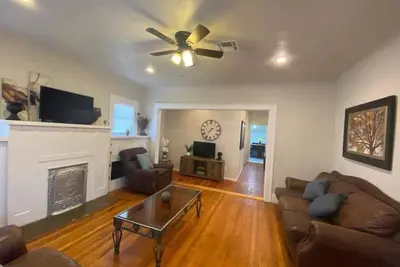 Image de Spacious 2bd/1 Bth in Central-Ep\n