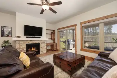 Image de Perfect Family Getaway in Rendezvous. Free Shuttle. Hot Tub. Walk to Downtown Wp