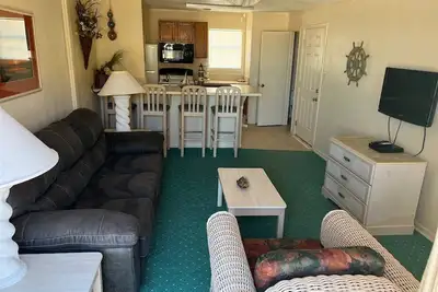 Image de Beachfront One Bedroom Condo with a Pool/2 nights or 7 nights. Pet friendly!