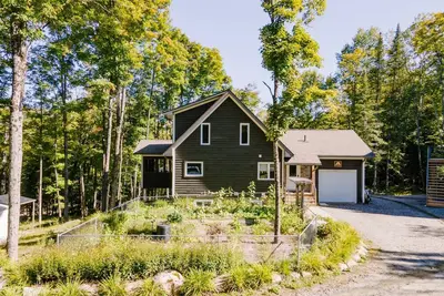 Image de Destination Haven for Outdoor Enthusiasts!