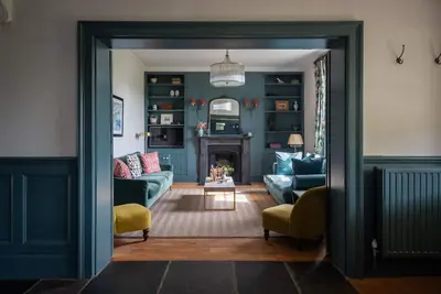 Image de Hummingbird House -  a cottage that sleeps 11 guests  in 5 bedrooms