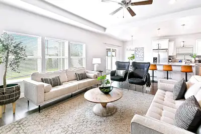 Image de New Exquisite Vacation Nest — Spotless, Spacious, Great Central Boise Area