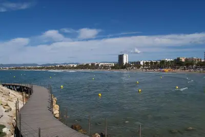 Image de Agréable appartement pour 5 personnes avec Wifi, climatisation, Tv et balcon