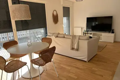 Image de Magnifique Appartement de 88m2 Avec Terrasse sur Clichy a 5 min de Paris 17 eme