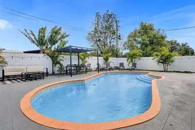 Image de Amazing House Pool/Grill/Beach 15 min