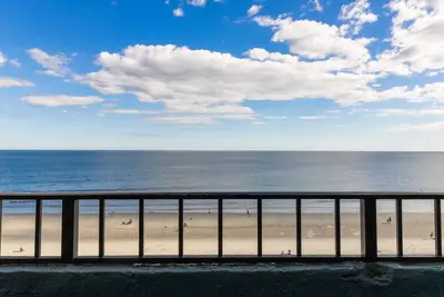 Image de Ocean Oasis 6th Floor Two Queen Oceanfront Room