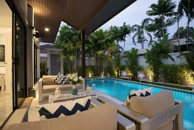 Image de Jasmine Villa - Trois Chambres, Piscine et Proximité à la Plage de Rawai.