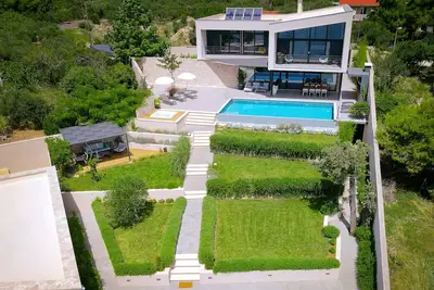Image de Brand new villa /4 bedrooms/4baths/private pool/sea access