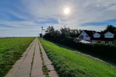 Image de Ferienwohnung \"achtern Diek 2\" 1. Reihe an der Ostseeküste, Hundefreundlich