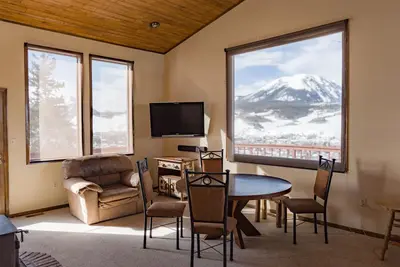 Image de Silverthorne Mountain Cabin Views and Deck - 2br