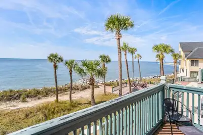 Image de 643 New Haven - Golf Cart and Resort Access Included!